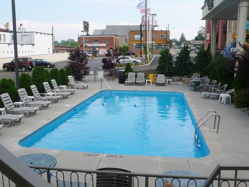 Niagara Plaza Hotel By Fairbridge Eksteriør billede